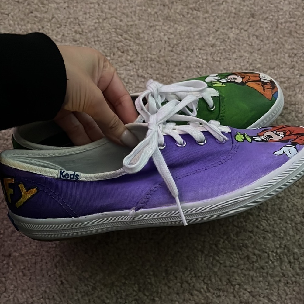 Ked’s- Hand Painted Goofy Shoes size 5.5 - Picture 3 of 10